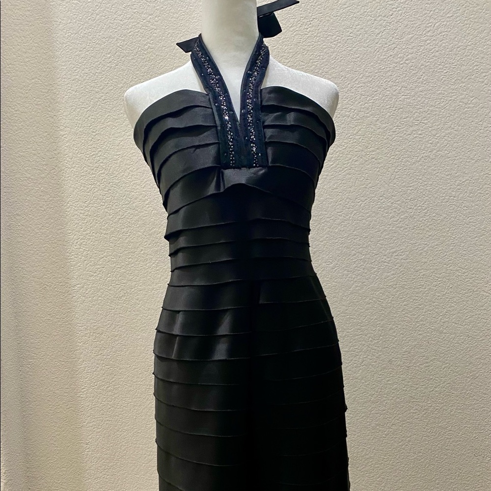 BCBGMAXAZRIA Black evening dress Size 8